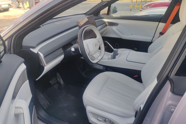 乐道L60 2024款 60kWh 后驱版中控内饰20