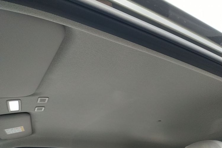 吉利银河 2025款 210km 熊猫骑士中控内饰22