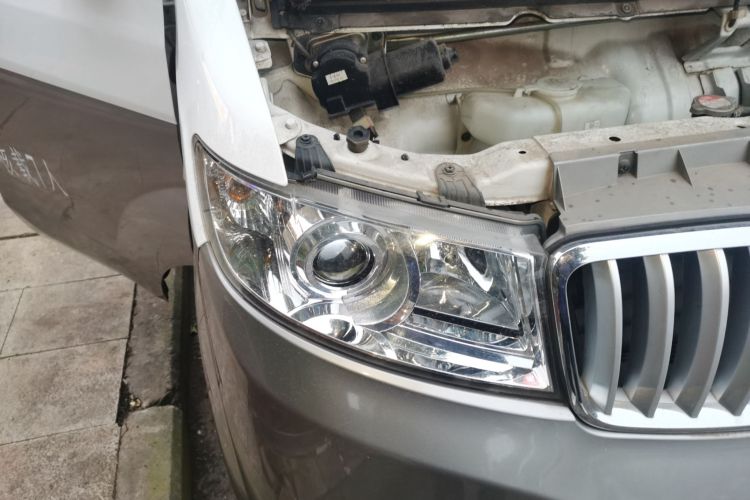 金杯 新海狮X30L 2019款 1.5L财富版国VI SWC15M车身外观8