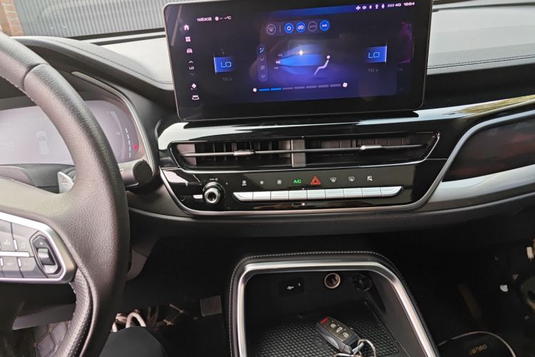 哈弗H6 2023款 国潮版 1.5T 自动冠军版中控内饰16