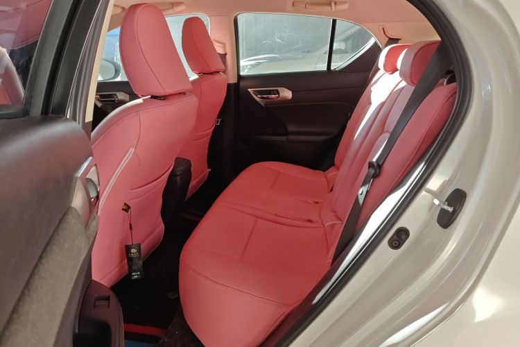 雷克萨斯CT 2014款 CT200h 精英版 单色中控内饰21