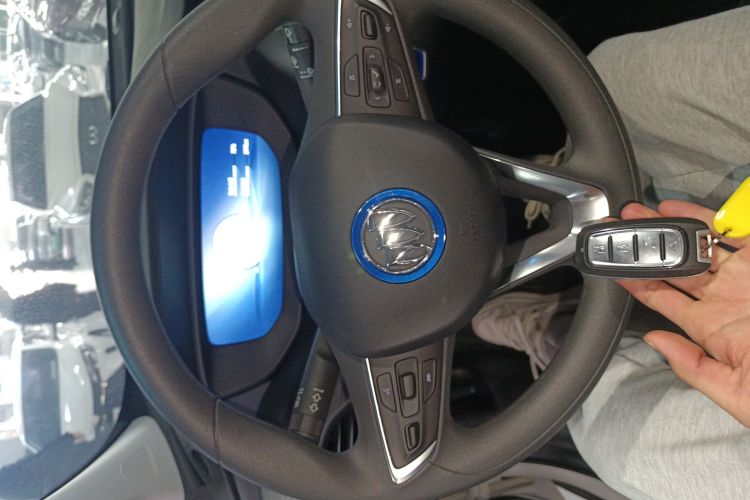 别克 微蓝6 2024款 430km 舒享版中控内饰11