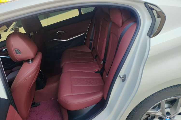 宝马i3 2025款 eDrive 35 L中控内饰21