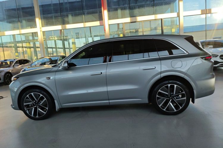 理想汽车 理想L6 2024款 Pro车身外观4