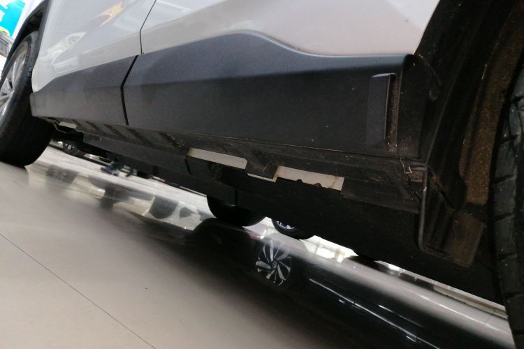 丰田 RAV4荣放 2023款 2.0L CVT两驱风尚Plus版局部细节9002