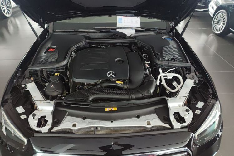 奔驰E级 2023款 E 300 L 时尚型局部细节24