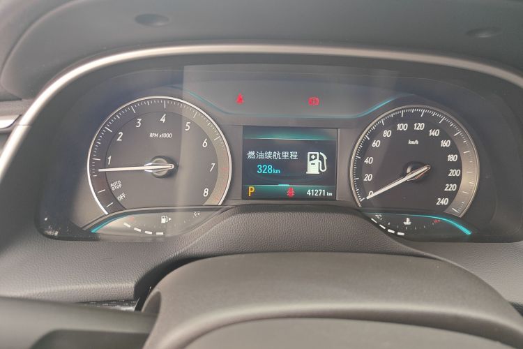 别克 英朗 2021款 改款 典范 1.5L 自动精英型局部细节14