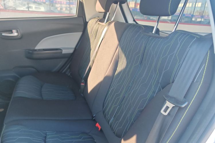 长安欧尚 奔奔E-Star 2021款 国民版 心怡版 磷酸铁锂（31.86kWh）中控内饰21