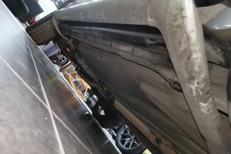 沃尔沃XC90 2013款 2.5T T5 豪华升级版局部细节9001