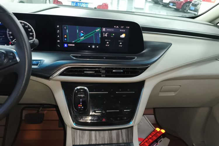 别克GL8 2022款 ES陆尊 653T 舒适型中控内饰16