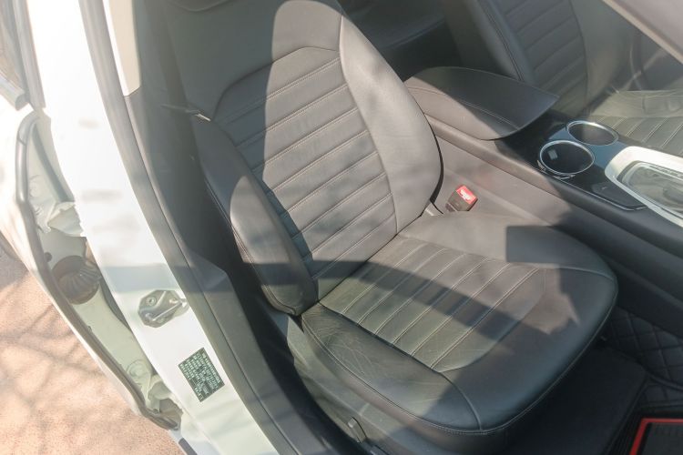 福特 蒙迪欧 2013款 1.5L GTDi180时尚型局部细节41