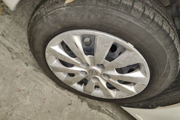 日产 轩逸 2021款 经典 1.6XE CVT专享版车身外观6007