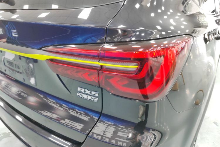 荣威RX5 2021款 PLUS 330TGI 自动国潮智享版车身外观9