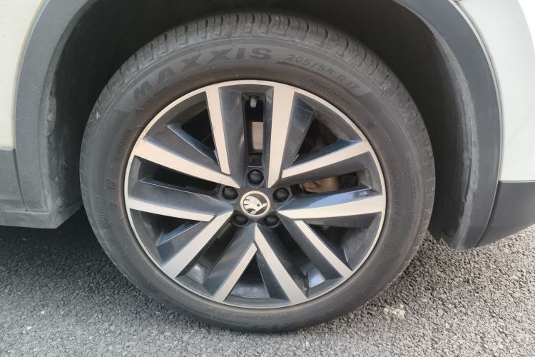 斯柯达 柯米克 2018款 1.5L 自动舒适版 国VI车身外观10