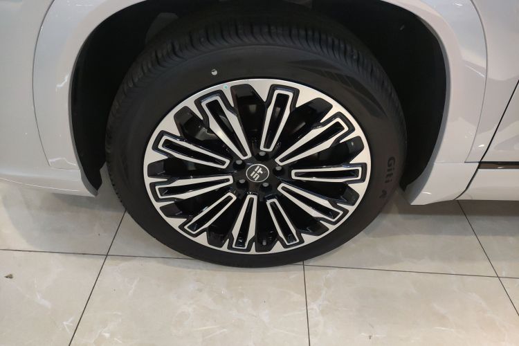 捷途山海L9 2025款 1.5TD 2DHT 旗舰版 6座车身外观6007