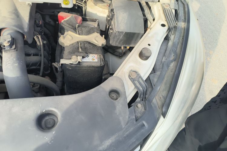 东风风行 风行F600 2016款 F600L 1.5T 豪华型局部细节9007