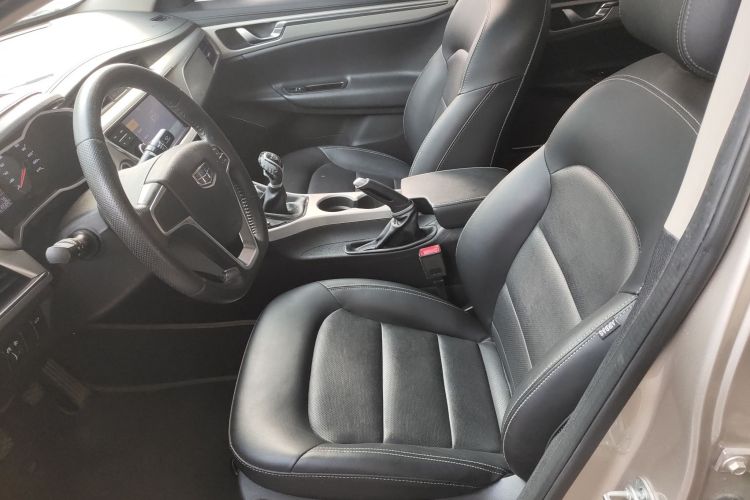 吉利汽车 帝豪GL 2017款 1.8L 手动精英型局部细节19