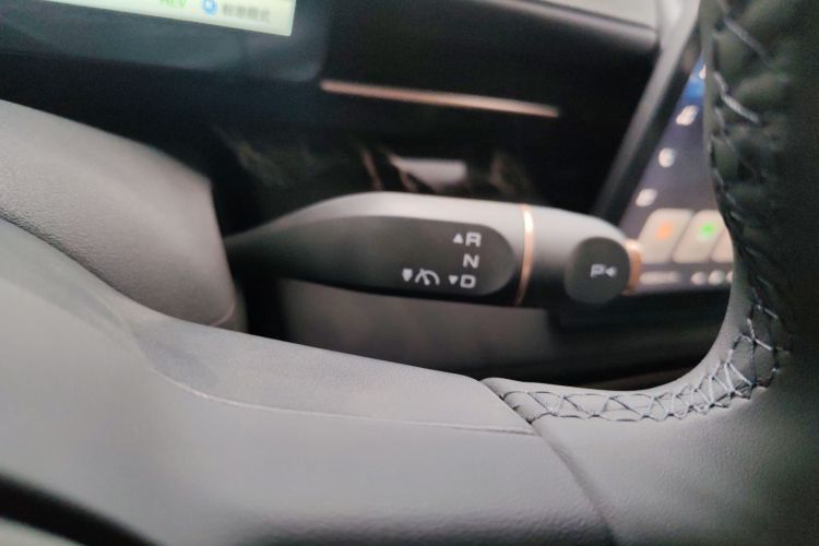 五菱汽车 五菱星光 2025款 70km 智能标准型中控内饰18