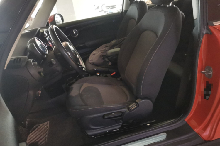 MINI 2018款 1.5T ONE PLUS中控内饰19