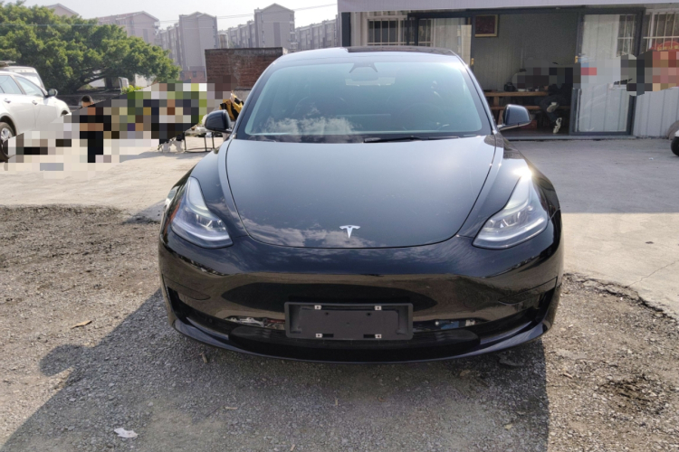 特斯拉 Model 3 2021款 标准续航后驱升级版车身外观2