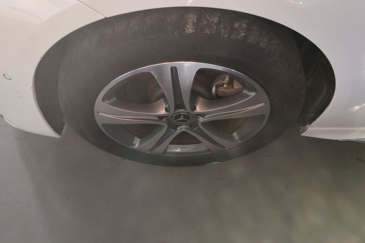 奔驰C级 2022款 C 200 L 运动版车身外观35