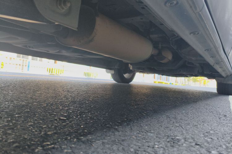 东风风行 风行CM7 2018款 经典版 2.0T 自动尊享型局部细节9002