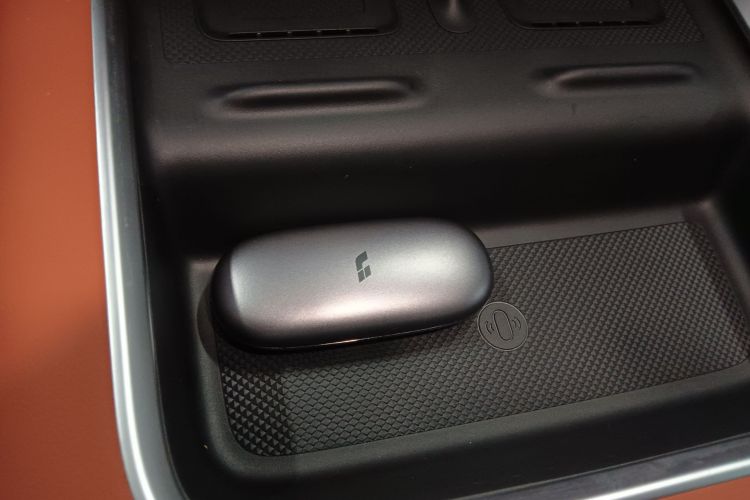 理想汽车 理想L8 2024款 Pro中控内饰7001