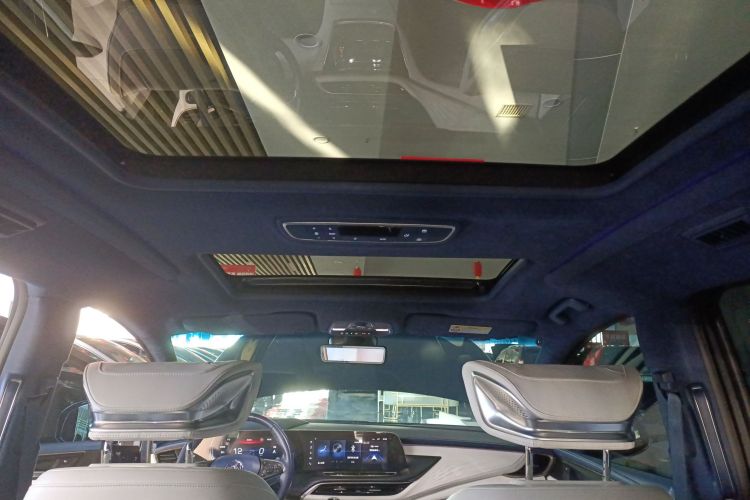 别克GL8 2020款 Avenir艾维亚 四座尊礼版局部细节22