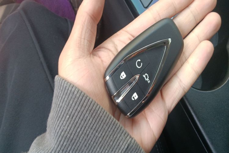 长安 逸动 2020款 PLUS 蓝鲸NE 1.4T GDI DCT尊贵型中控内饰11