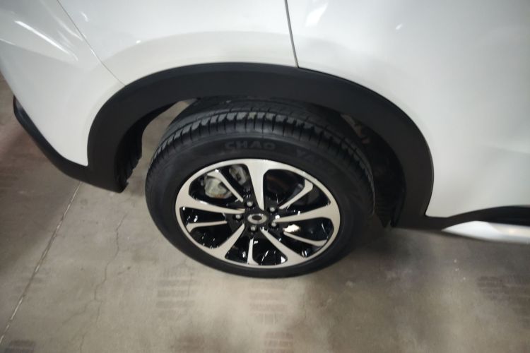 思铭 东风本田X-NV 2020款 风驰版车身外观6008