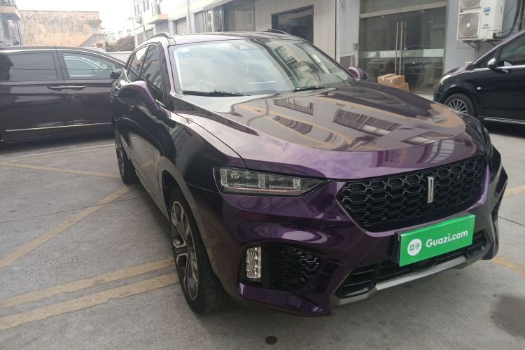 魏牌 VV7 2017款 2.0T 旗舰型车身外观3