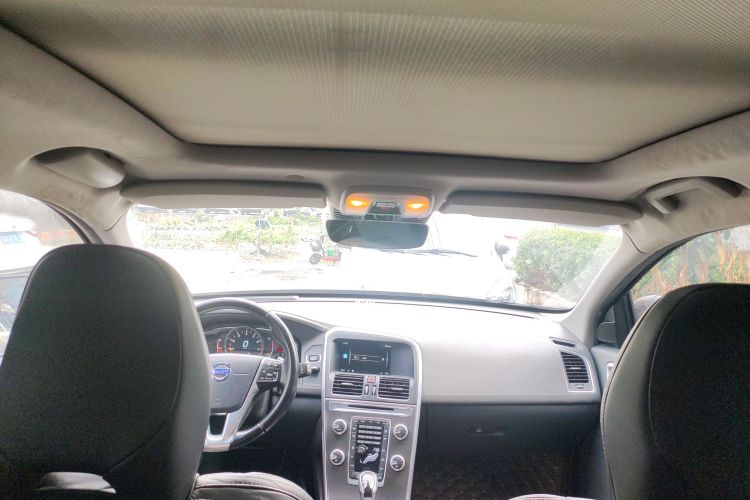 沃尔沃XC60(进口) 2014款 改款 T5 智雅版中控内饰22