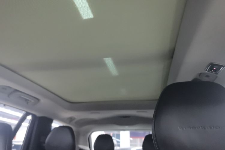 沃尔沃XC90 2015款 T6 智尊版 7座中控内饰22