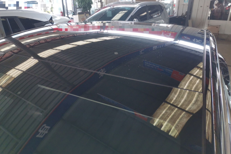 特斯拉 Model Y 2022款 后轮驱动版局部细节57