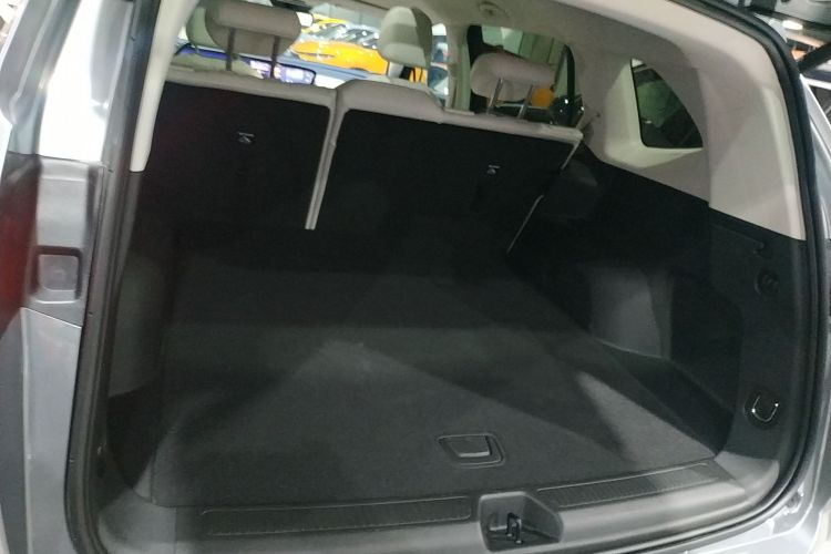 别克 2024款 昂科威Plus 四驱Avenir艾维亚机舱底盘23