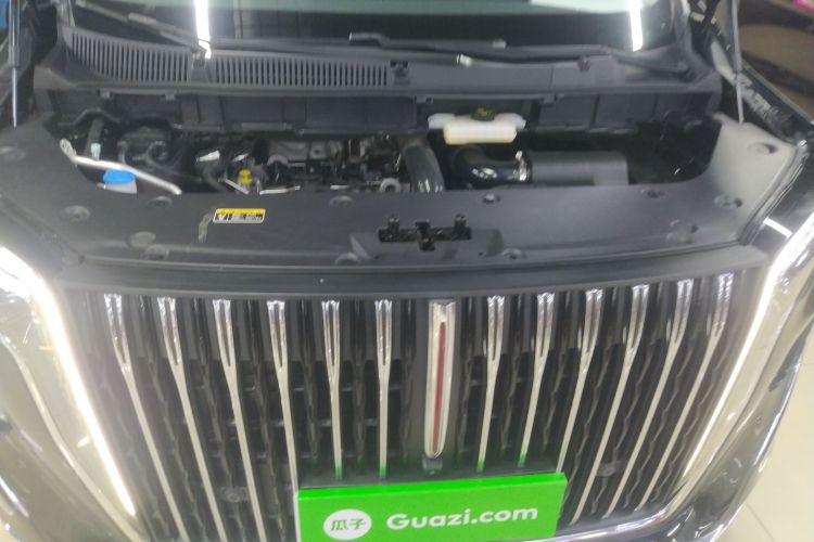 红旗HQ9 2023款 2.0T 智联旗享版机舱底盘24