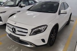 奔驰GLA 2016款 GLA 200 时尚型