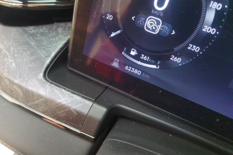 领克09 EM-P 2021款 2.0T PHEV Ultra 六座中控内饰15