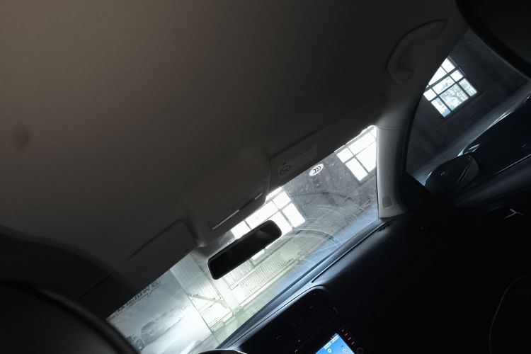 大众 Polo 2016款 1.4L 自动风尚型局部细节22