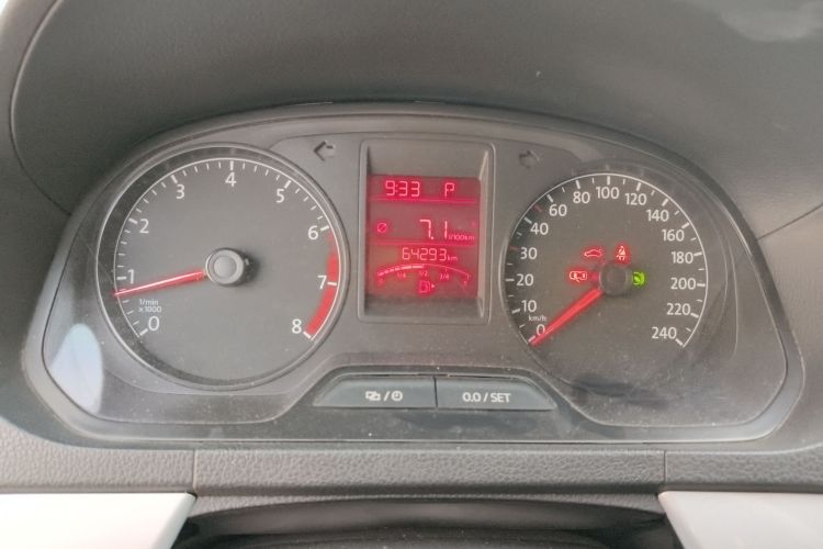 大众 捷达 2015款 质惠版 1.6L 自动舒适型中控内饰14