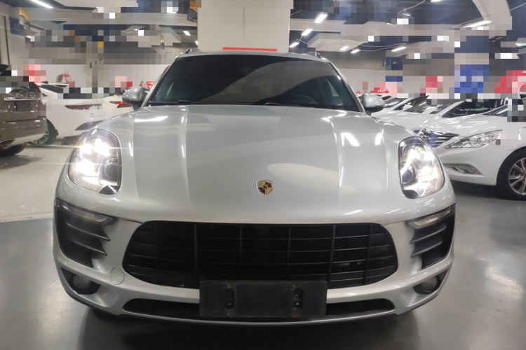 保时捷 2014款 Macan 2.0T车身外观2