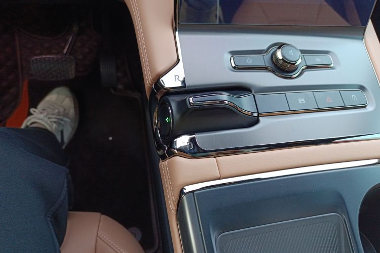 蔚来ES6 2020款 600KM 运动版中控内饰18