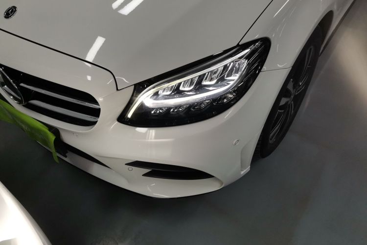 奔驰C级 2019款 C 260 运动版局部细节36