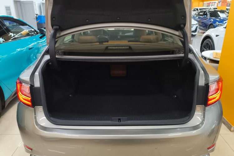 雷克萨斯ES 2015款 200 精英版局部细节23