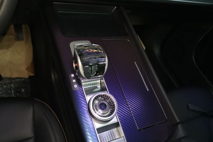 北京越野 北京BJ30 2024款 1.5T 轻野Pro版中控内饰18