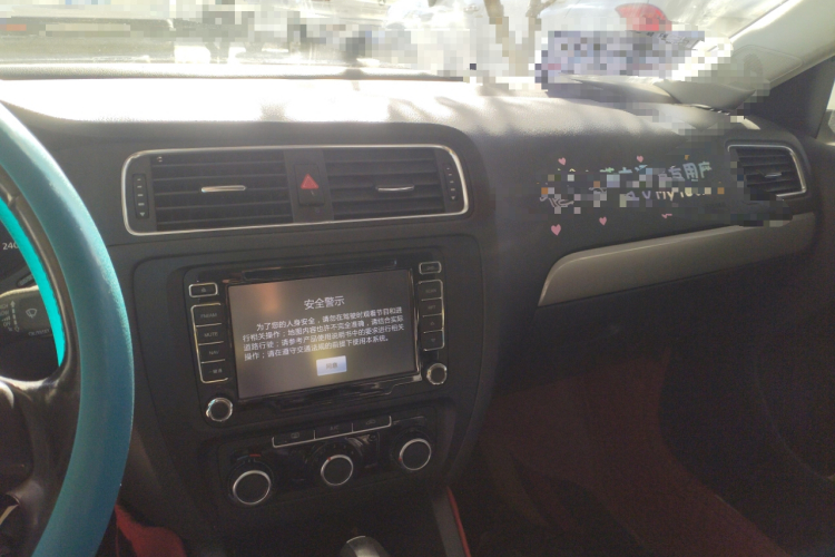 大众 速腾 2014款 1.6L 自动舒适型中控内饰16