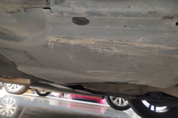 奥迪Q5L 2018款 45 TFSI 尊享时尚型 国V局部细节9002