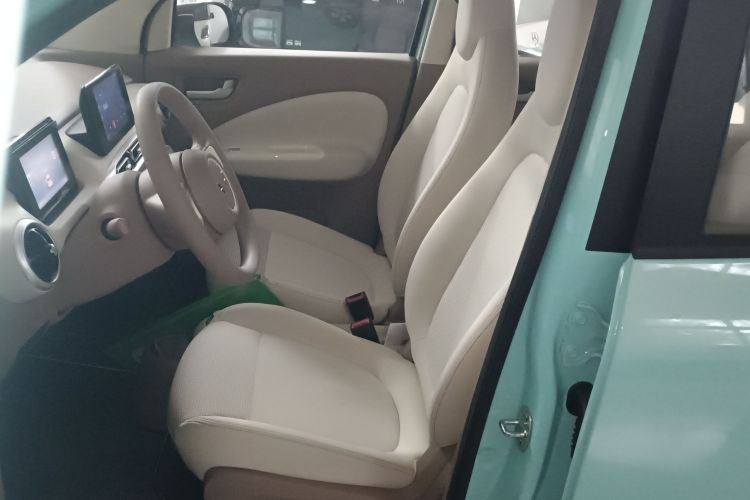 五菱汽车 宏光MINIEV 2025款 四门版 臻享+款中控内饰19