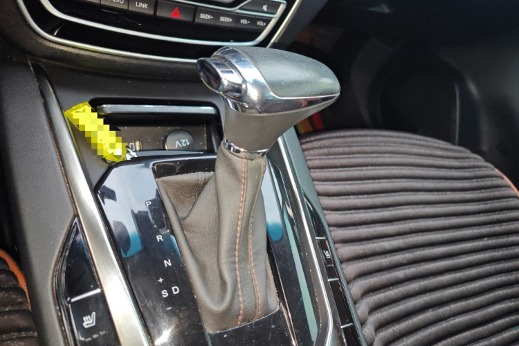 北京汽车 绅宝D50 2018款 1.5L CVT尊享智联版中控内饰18