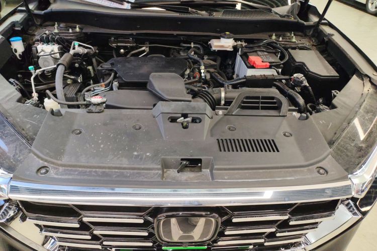 本田CR-V 2024款 240TURBO 两驱锋尚版 5座机舱底盘24